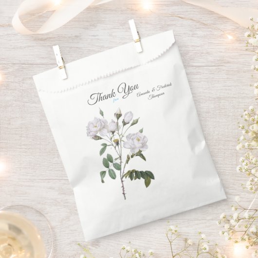 Sachets En Papier Roses d'aquarelle blanche peints sur la soie de ch (Coupé)