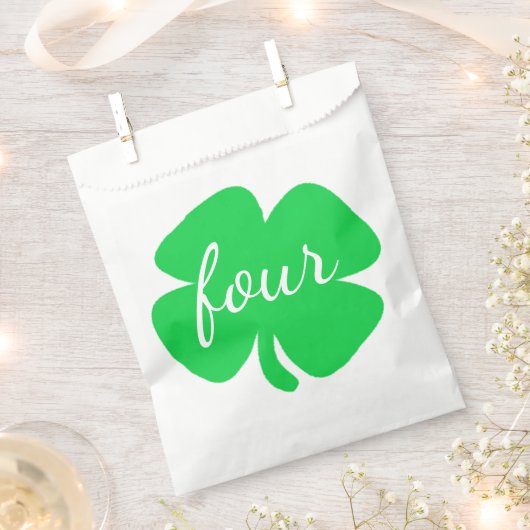 Sachets En Papier Saint Patrick's Day Anniversaire (Coupé)