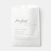 Sachets En Papier Simple Script noir blanc Mariage faits amusants (Devant)
