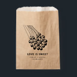 Sachets En Papier Stylisé Peacock Feather Mariage moderne<br><div class="desc">Moderne. Minimal. Cette collection utilise des plumes de paon stylisées pour créer un look élégant pour votre journée spéciale.</div>