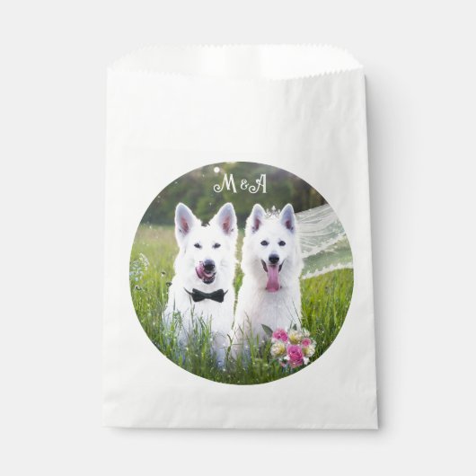 Sachets En Papier Un couple romantique de chiens qui se marient (Devant)