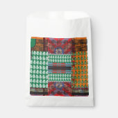 Sachets En Papier un motif vert et noir avec un arbre au milieu (Devant)