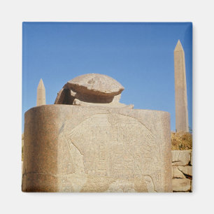 Sacred scarab standbeeld in de tempel van Amun Magneet