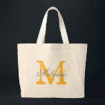 Sacs fourre-tout monogrammes gris et jaune personn<br><div class="desc">Sac fourre-tout monogramme gris et jaune de nom personnalisé Design élégant avec initiales monogrammées. Mignonne idée cadeau de faveur vintage pour la mariée d'être et les épouses entourage; filles de fleurs, bonne d'honneur, matron d'honneur, mère de la mariée, mère du marié et demoiselles d'honneur au mariage, douche nuptiale, fiançailles etc....</div>
