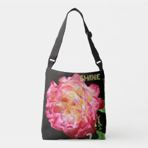 Sacs fourre-tout roses lumineux rose cadeaux