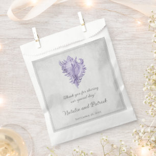 Sacs préférés pour mariage avec conch violet