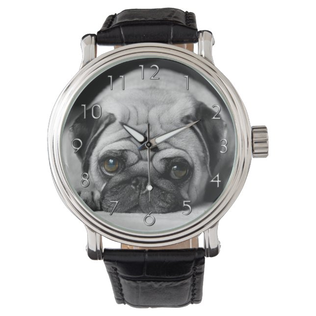 Sad Pug Horloge (Voorkant)