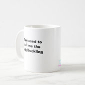 Sadie la tasse de cygne (Devant gauche)