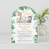 Safari Wild Het is een Jongen Baby shower Uitnodig Kaart (Staand voorkant)