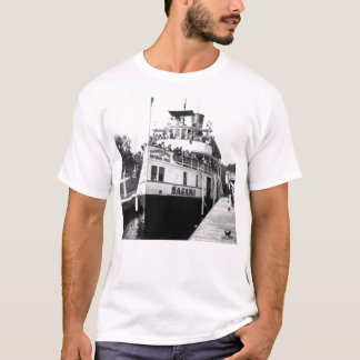 Sagamo op Port Carling PhotoCard T-shirt