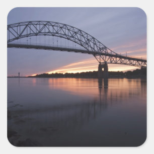 Sagamor-brug over het Cape Cod-kanaal, Vierkante Sticker