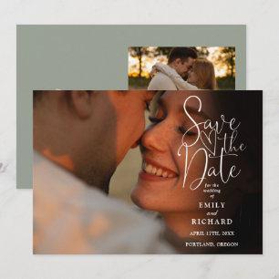 Sage Green 2 Foto's Elegant Script Trouw  Save The Date