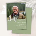 Sage Green 90th Birthday Photo Invitation<br><div class="desc">Photo moderne minimaliste sauge vert et blanc 90e anniversaire invitation pour une fête d'anniversaire amusante. L'âge peut être changé. Cette invitation est simple et élégante, adulte jalon d'anniversaire invitation pour les hommes et les femmes. La couleur arrière - plan verte et blanche sauge peut être changée en n'importe quelle couleur...</div>