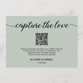 Sage Green Capture de liefde QR code bruiloft foto Informatiekaartje (Achterkant)