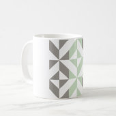 Sage Green en Silver Geometric ZigZag Koffiemok (Voorkant links)
