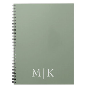 Sage Green en White Modern monogram Notitieboek