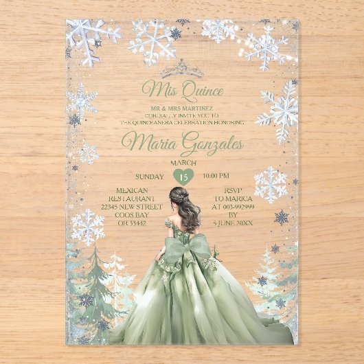 Sage Green Forest Winter Princess Mis Quince Acryl Uitnodigingen (Voorkant)