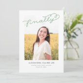 Sage Green Foto Afstuderen Aankondiging (Staand voorkant)