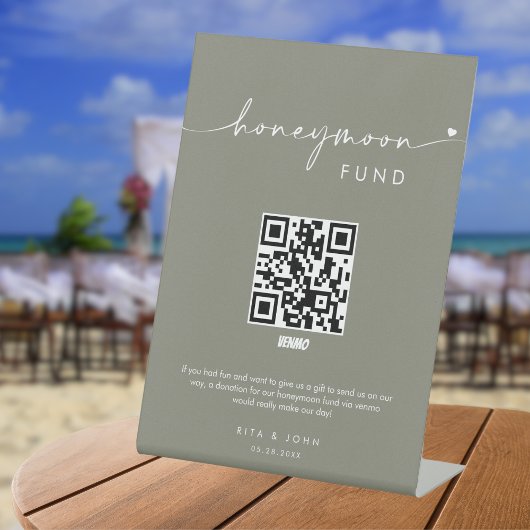 Sage Green Honeymoon Fund Cash QR Code Wedding Reclamebord Met Voetstuk