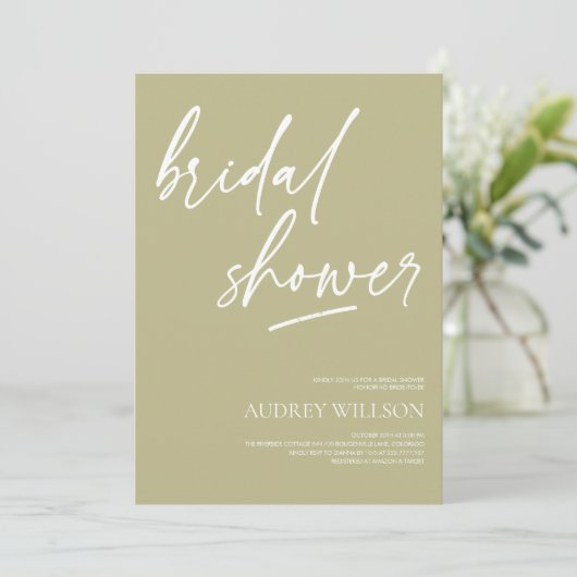 Sage Green Minimalist Bridal Shower Invitation (Debout devant)
