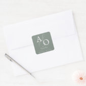 Sage Green Minimalist Monogram Huwelijk Dank u Vierkante Sticker (Envelop)