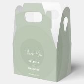 Sage Green Modern Monogram Weddenschap Bedankdoosjes (Geopend)