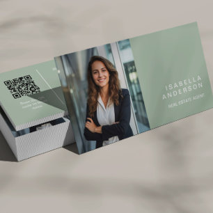 Sage Green Modern Onroerend Goed Professionele Fot Visitekaartje