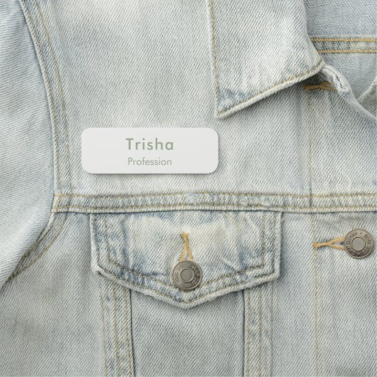 Sage Green Modern Script Custom Employee ID Naamplaatje (In situ)