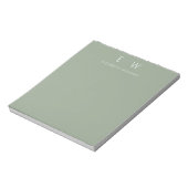 Sage Green Moderne Minimalistische Monogram Naam Notitieblok (Gedraaid)