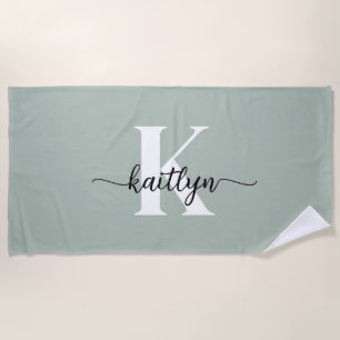 Sage Green Script Monogram Strandlaken