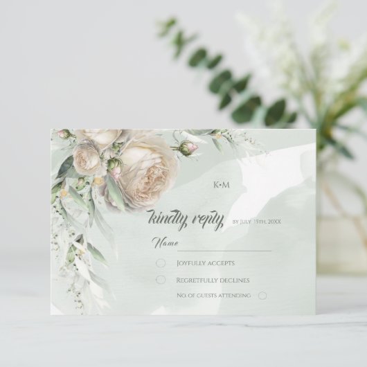 Sage Greenery White Rose Wedding RSVP Kaartje (Staand voorkant)