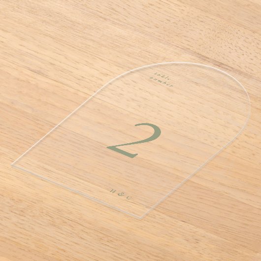 Sage Groen Eenvoudig Modern Acryl Boog Tafelnummer Acryl Uitnodigingen (Laagn)