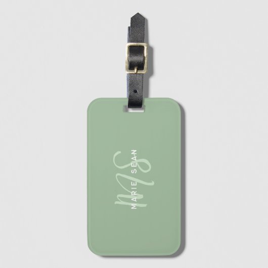 Sage Groen Minimalistisch Eenvoudig Twee Monogram Bagagelabel (Voorkant (verticaal))