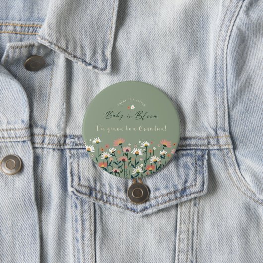 Sage Groene Baby in Bloem Douche Oma Button (In situ)