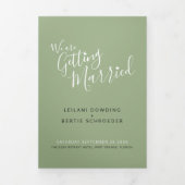 Sage groene tekst en witte bruiloft met kleine har drieluik uitnodiging (Cover)