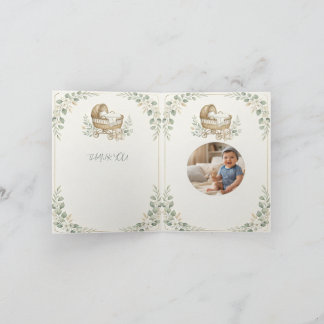Sagegroene wieg baby shower foto bedankkaart