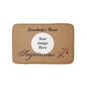 Sagittarius Zodiac Symbol Element van K Yoncich Badmat (Voorkant)