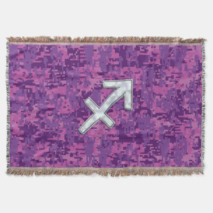 Sagittarius Zodiac Symbol on Fuchsia Digital Camo Deken