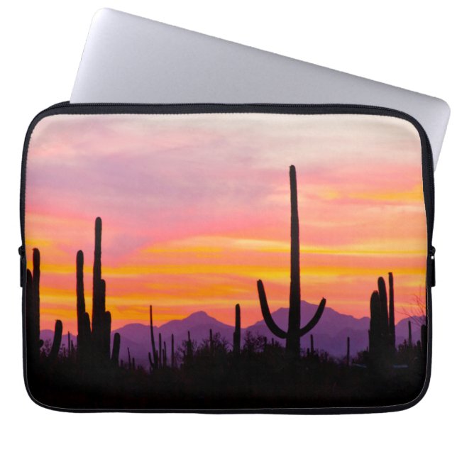 Saguaro Cactus Forest op Sunset Laptop Sleeve (Voorkant)