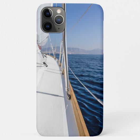 Sail Vessel Surfen op de Zee iPhone Case (Achterkant)