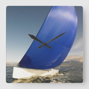 Sailboot Tipping in Wind Vierkante Klok