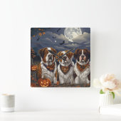 Saint Bernard Halloween Spooky Vierkante Klok (Huis)