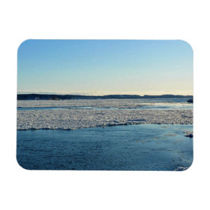 Saint Lawrence River in Winter, Quebec, Canada Magneet