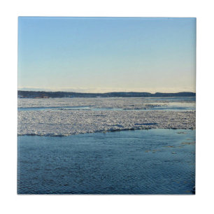 Saint Lawrence River in Winter, Quebec, Canada Tegeltje