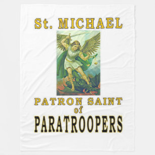 SAINT MICHAEL FLEECE DEKEN
