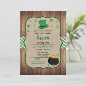Saint-Patricks Day Anniversaire Invitation Shamroc (Debout devant)
