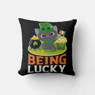 Saint Patrick's Day is Lucky Kussen