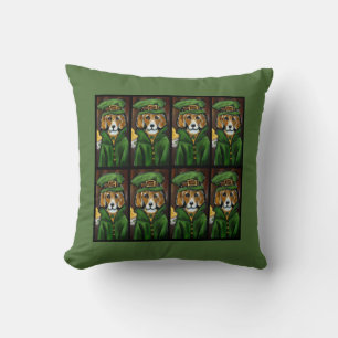 SAINT PATTY BEAGLE KUSSEN