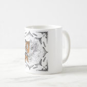 Sak Yant Tiger se transforme en Mug Dragon (Devant droit)