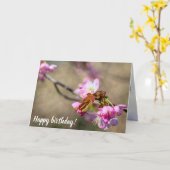 Sakura druist tegen de groene achtergrond kaart (Gele Bloem)